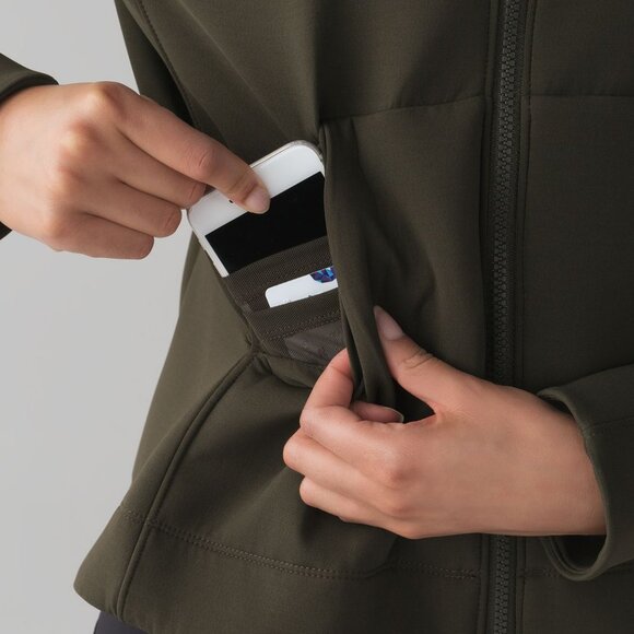 Lululemon Re-Form Jacket Dark Olive - VEUC - Size 8 - Picture 7 of 12